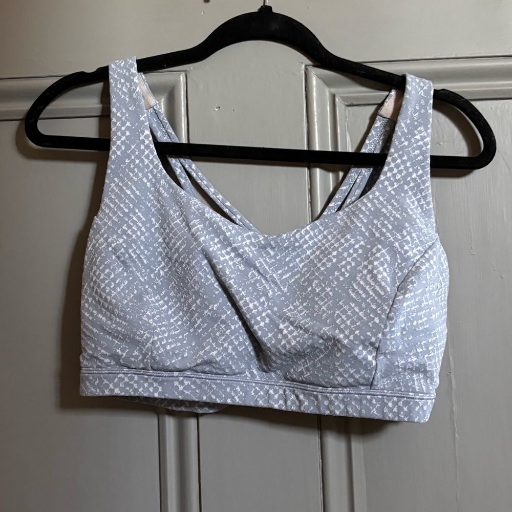 Lululemon free to be wild bra